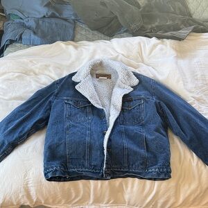 Wrangler men’s Blue Denim Sherpa Jacket